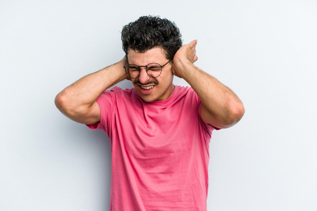 نقش استرس در وزوز گوش